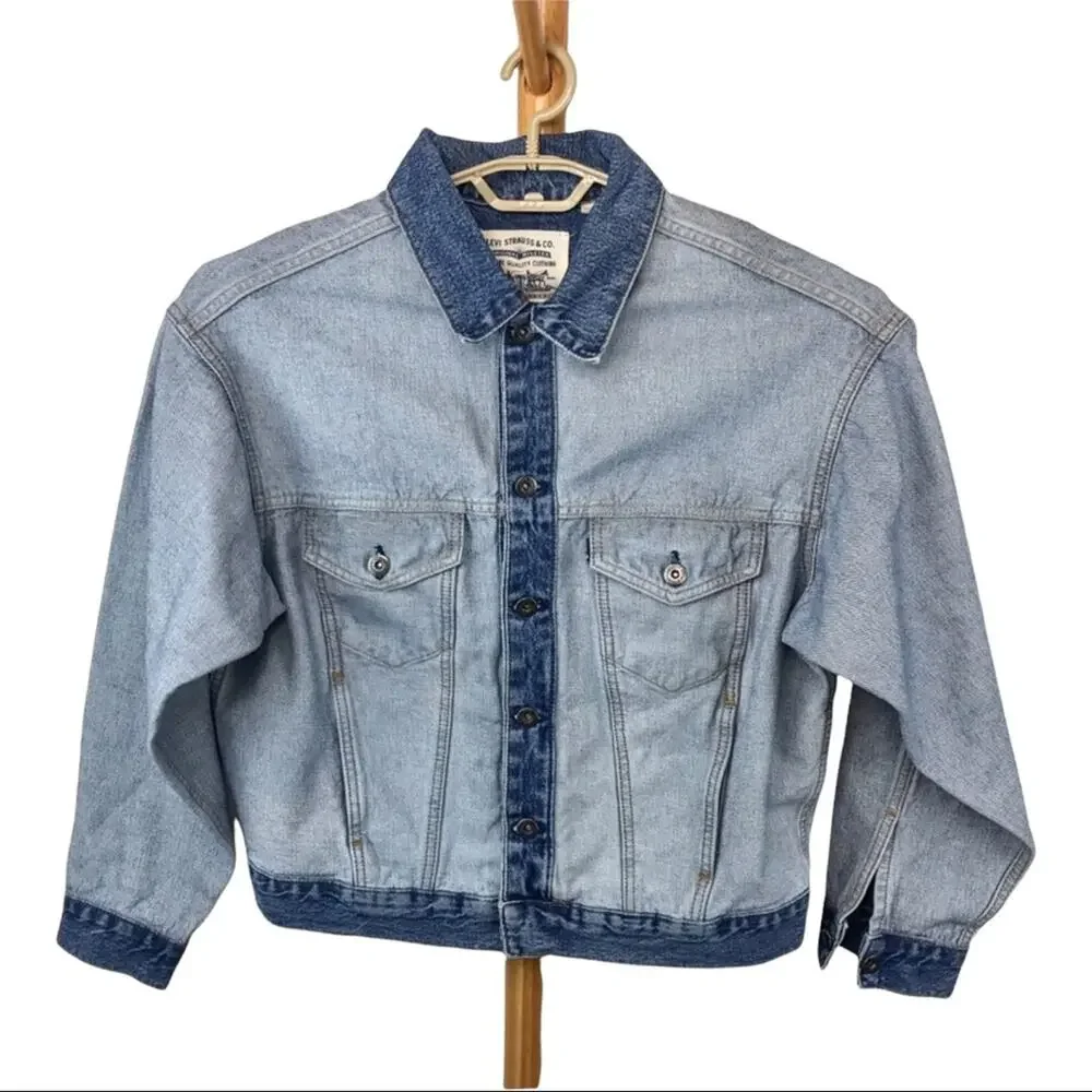 Levi's NWT Denim Trucker Jacket Crafted Oversized Inside Out XS/S